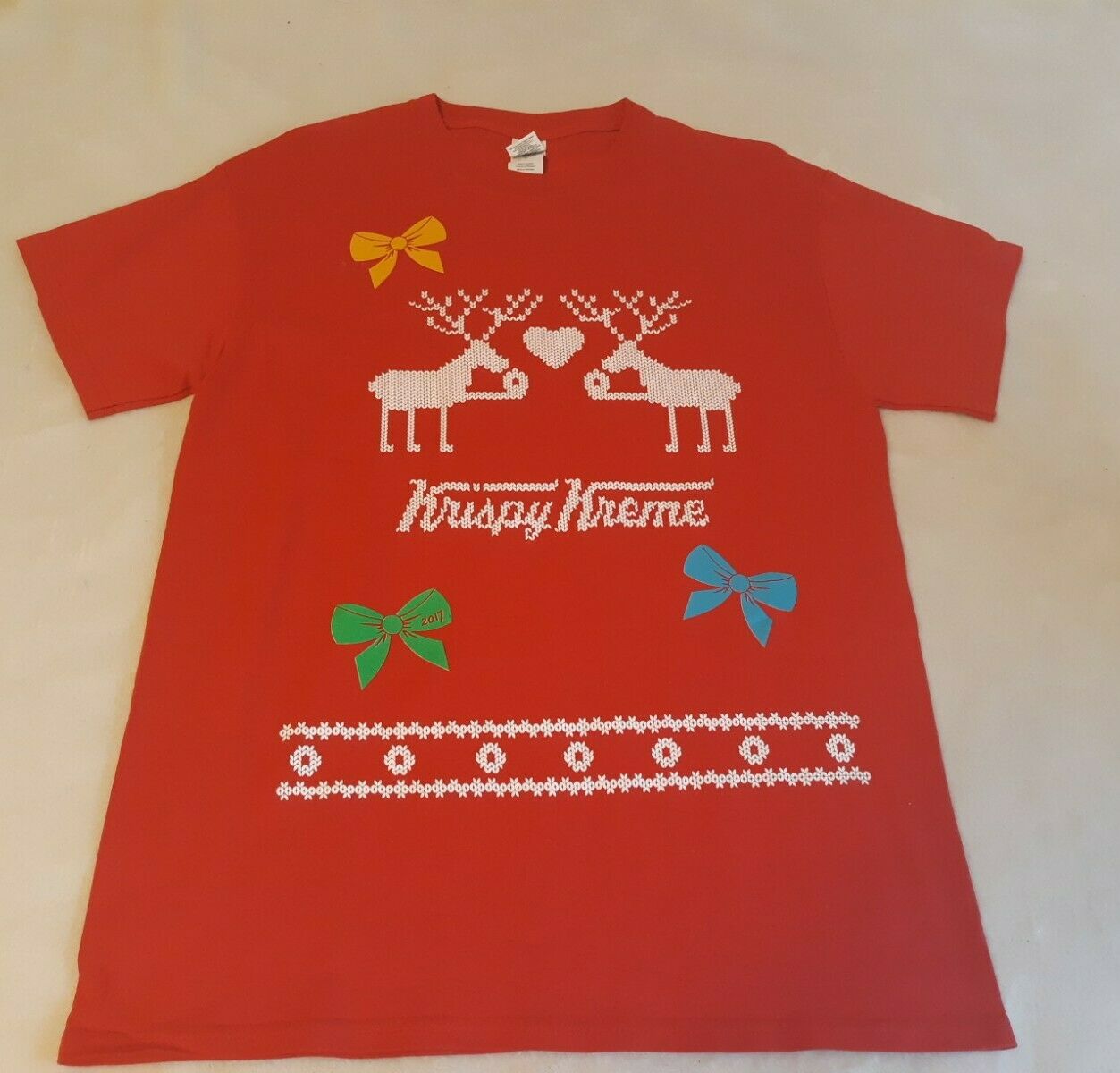 Krispy Kreme  T-shirt - Medium - Red - 2017 Christmas T-shirt