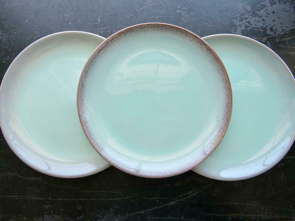 3 Mcm 1950s Taylor Smith & Taylor Versatile Mint Green Spice Bread Plates 6-3/8"