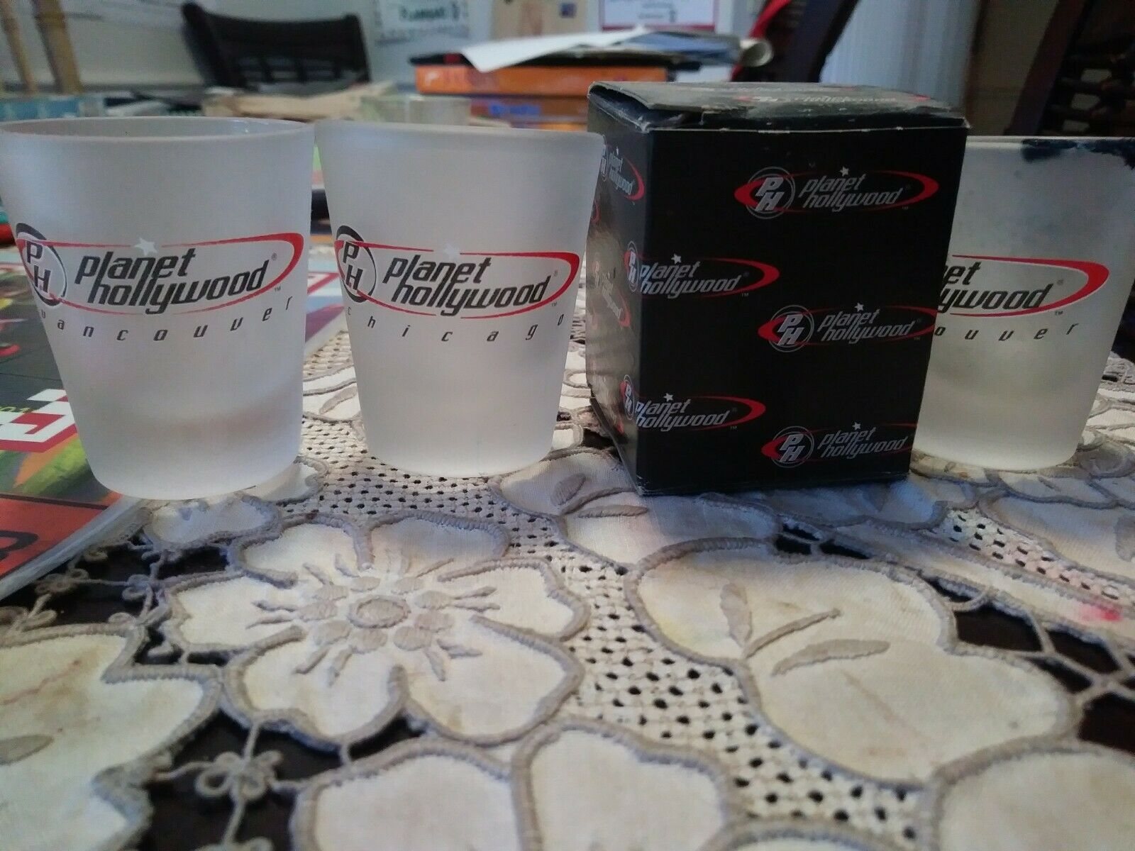 Planet Hollywood Vancouver Canada Chicago Illinois Frosted Shot Glasses & Box