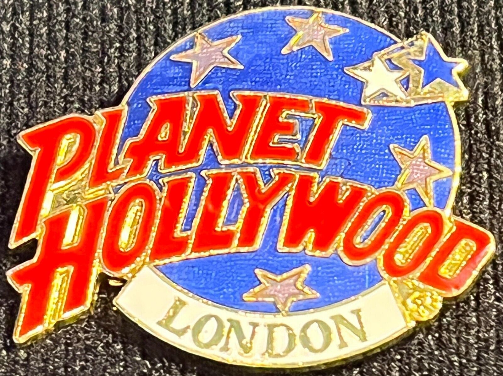 Planet Hollywood London 1990s Classic Globe Red, White & Light Blue Lapel Pin