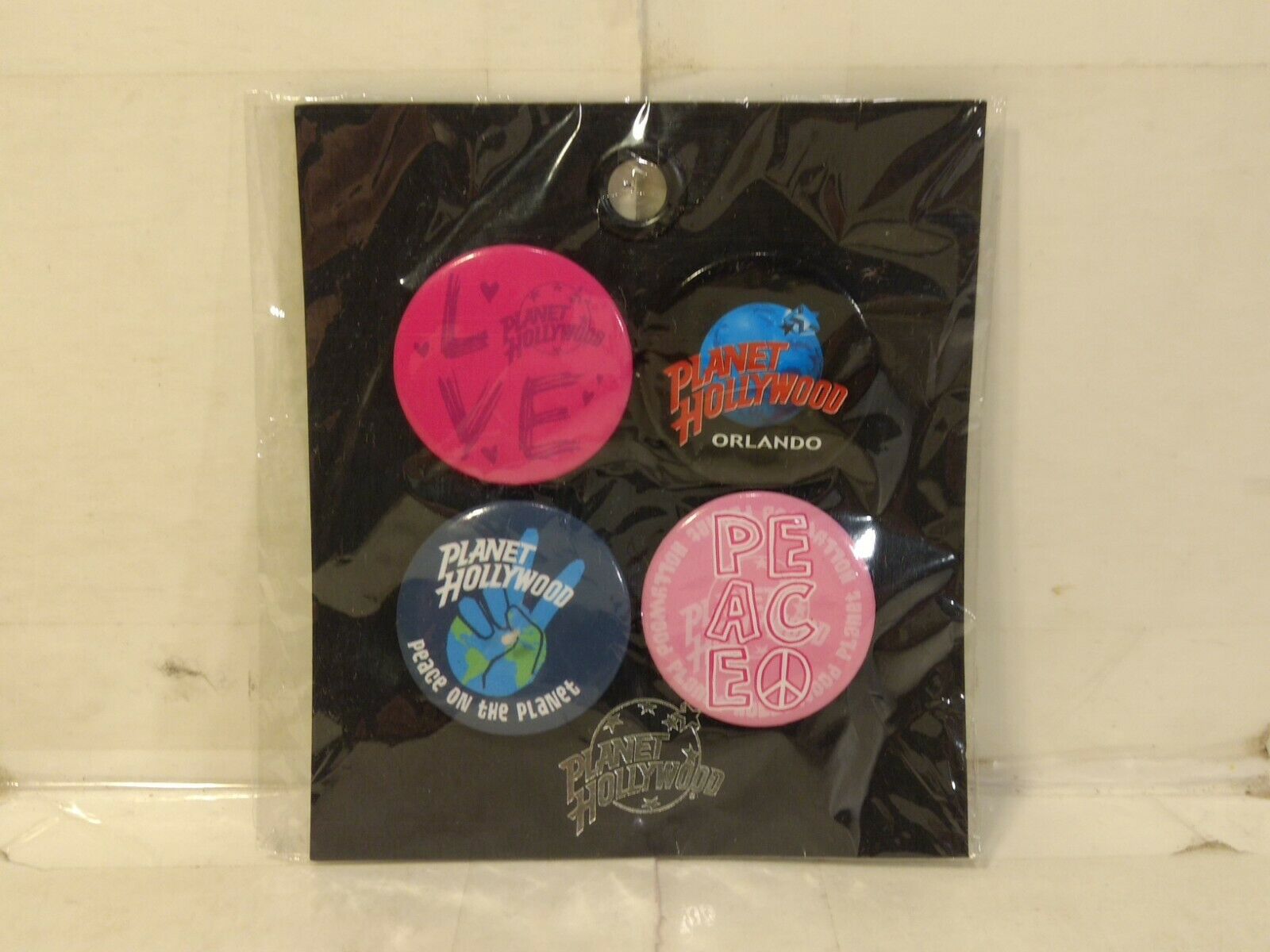 Planet Hollywood 4 Button Pin Set  T3259